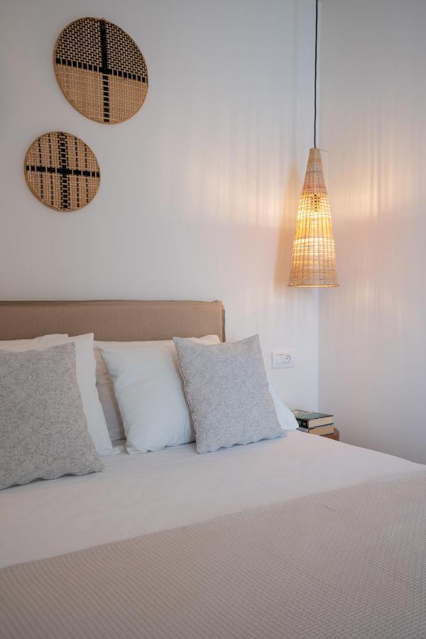 Thea Beachfront Suites In Lourdas Beach Lourdata  Buitenkant foto