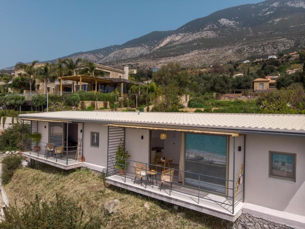 Thea Beachfront Suites In Lourdas Beach Lourdata  Buitenkant foto