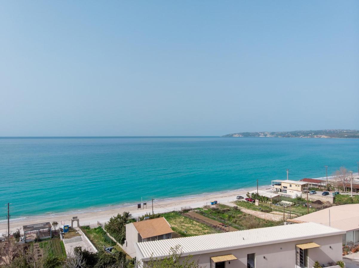 Thea Beachfront Suites In Lourdas Beach Lourdata  Buitenkant foto